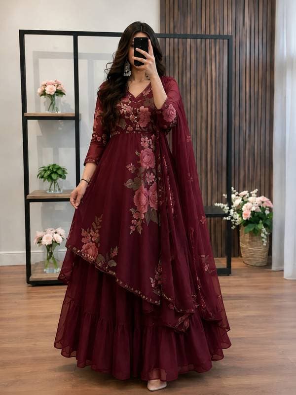 প্রিমিয়াম জর্জেট স্কার্ট-থ্রি পিস ( মেরুন ❤️ )