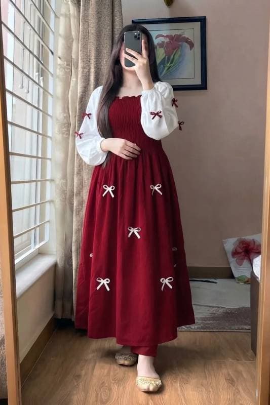Smoky poki Gown ( Maroon 🍷)